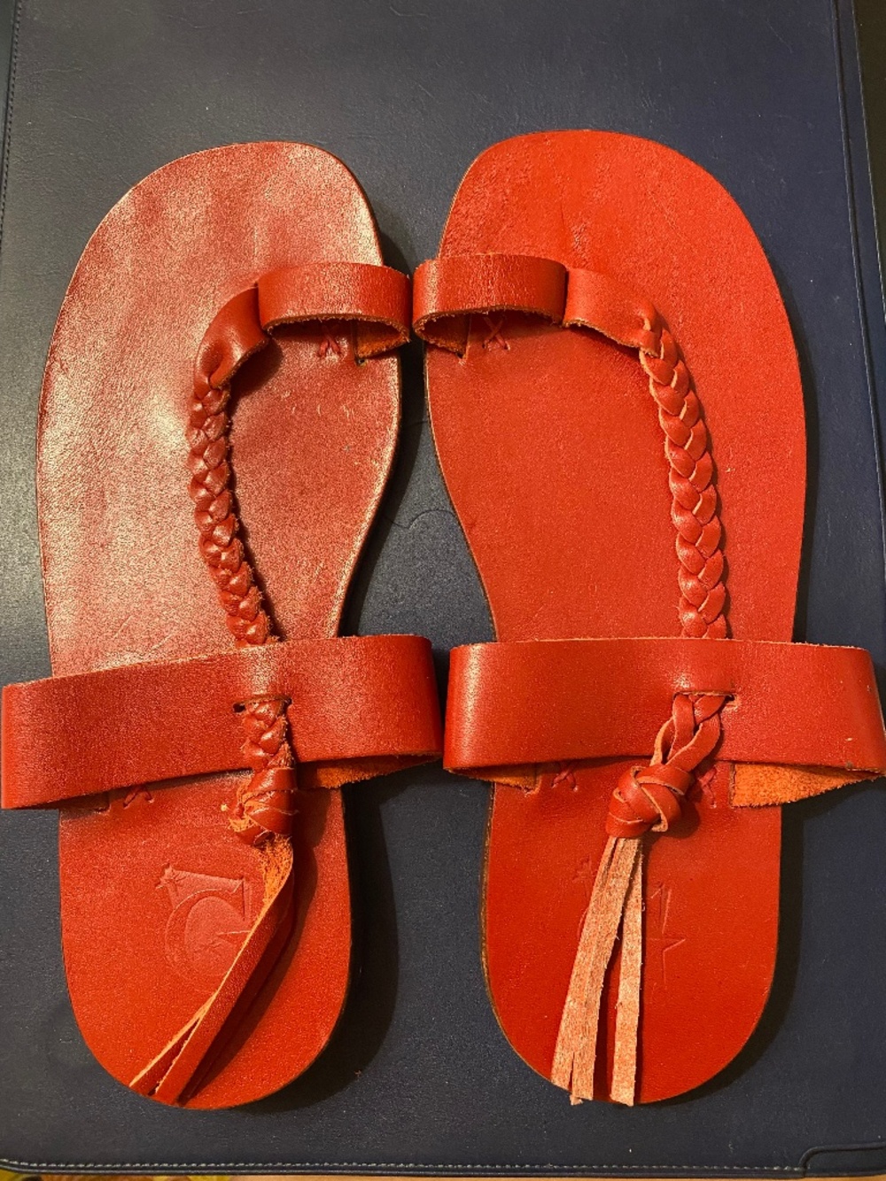 Handmade Moroccan Red Leather Toe Ring Sandals Braided Flat Slides Sz 7 - EUC